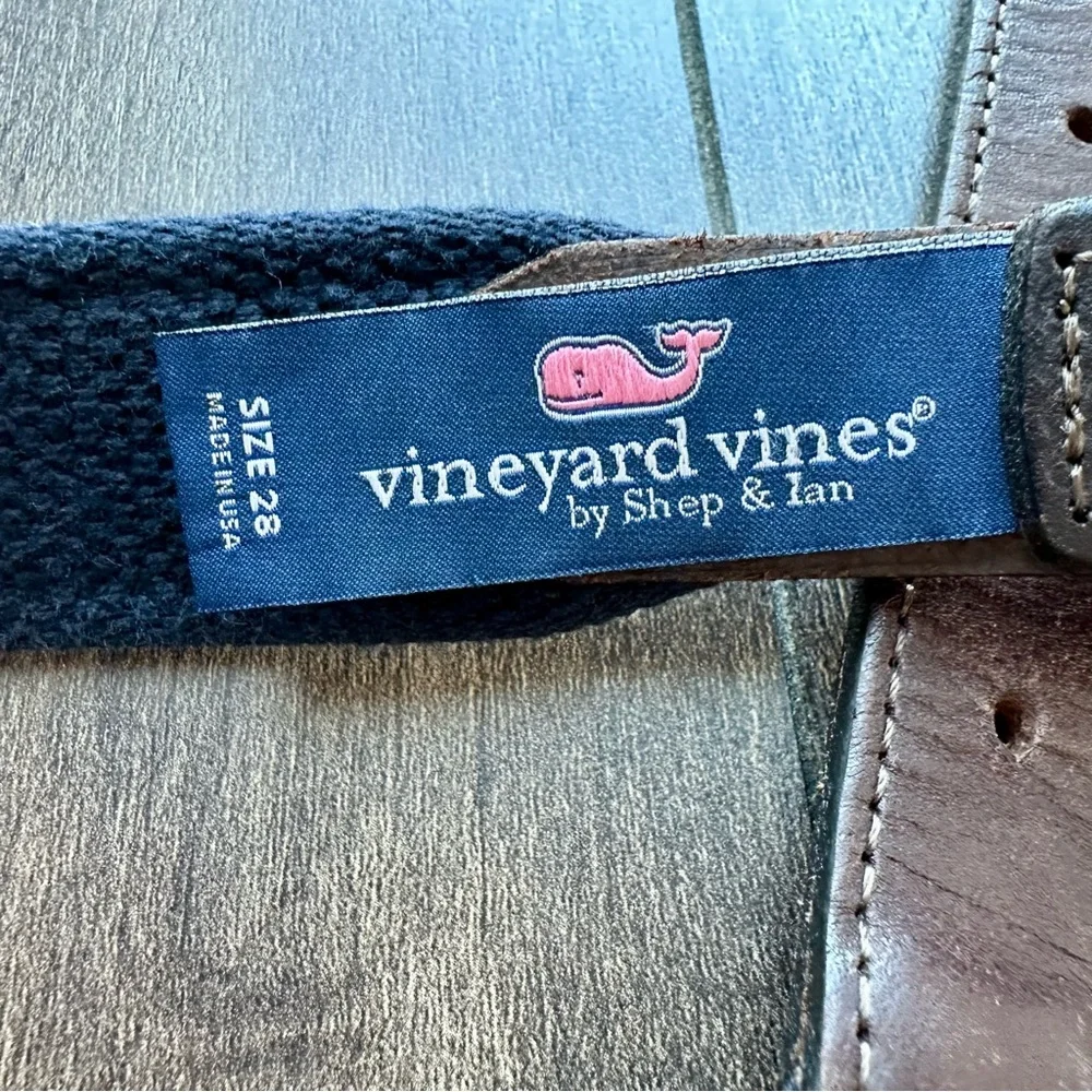 Vineyard Vines Santa Whale Belt - Boys 28 - Brown Leather Ends - Brass Buckle